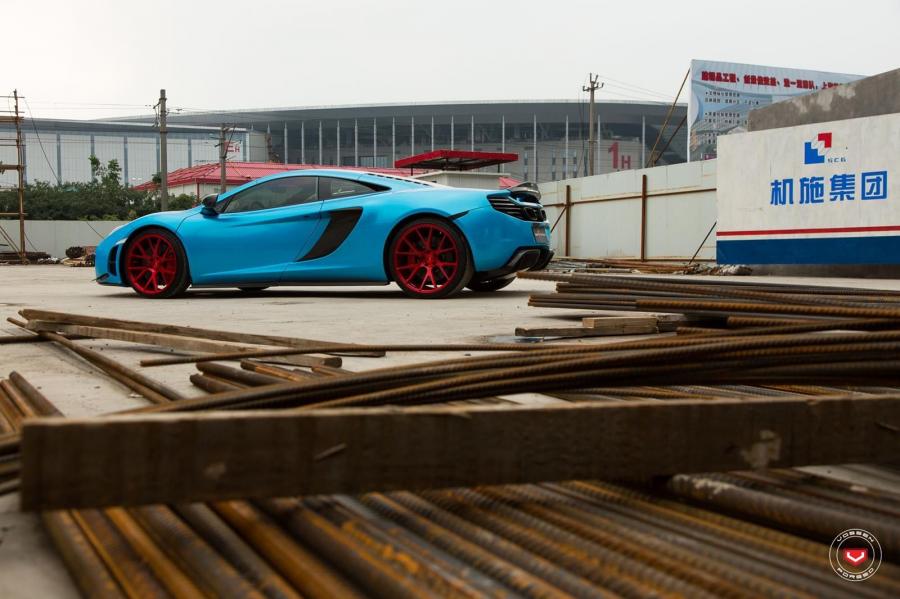  McLaren MP4-12C on Vossen Wheels (VPS-306) 2016 года  (фото 12 из 51)